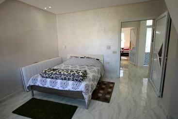 شقق خاصة سياحية Ifrane Green Villa