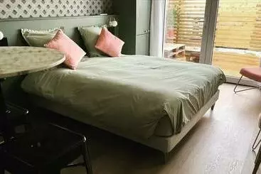 ペンション Chambres D Hôtes Le Studio Bordelais Avec Bain Nordique