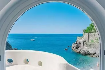 آپارتمان‌های توریست‌ها Acquachiara Seaside Luxury Villa In Amalfi Coast