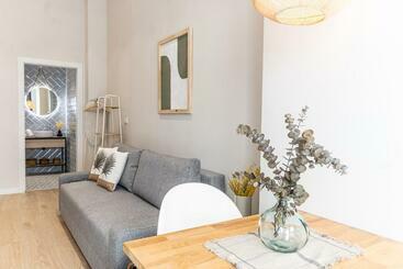 آپارتمان‌های توریست‌ها Florit Flats   Urban Beach Rooms Valencia