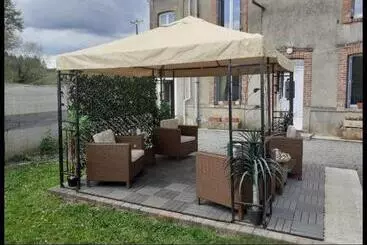 ベッドアンドブレックファースト Maison Les Berrys