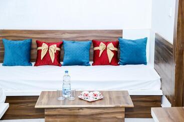 فندق Meera Heritage