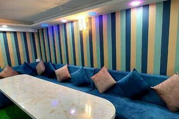 Hotel Spot On Embassy