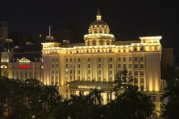 ホテル Homeland International