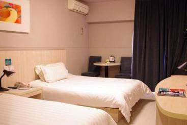 فندق Jinjiang Inn Zhengzhou Train Station