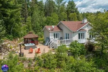 Turistlejligheder Chalet Sur La Colline   Spa