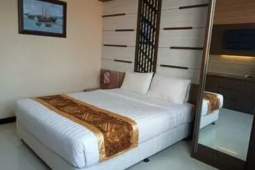 Hotel Dmadinah Residence Solo