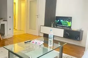 آپارتمان‌های توریست‌ها Prishtina Apartment