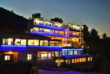 هتل آپارتمان Vadi Su Apart