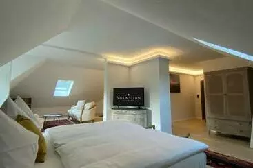 Aamiaismajoitus (B&B) Villa Stern