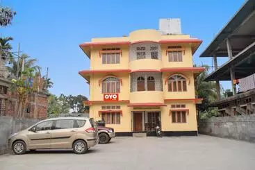 Hotel Residence Inn Homestay Near Hockey Stadium