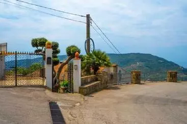 Majatalo Castellabate Apartments Camere