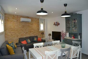 Turistlägenheter Casa Blanca