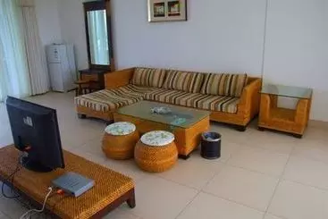 Heaven 18 Degrees Blue Holiday Apartment