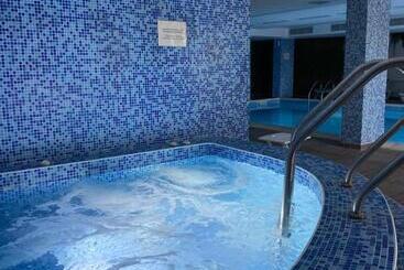 Aparthotel Complex Nero