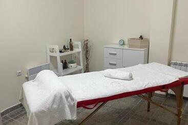 Aparthotel Complex Nero