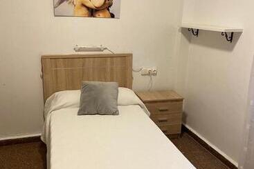 پانسیون Pensión Santa Rita