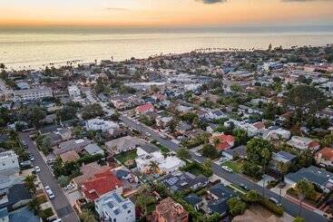 דירות לתיירים Vista Del Mar By Avantstay Stunning Spanish Inspired Home W Pool Hot Tub Rooftop Patio