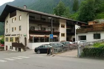 B&b Omis Pennhaus
