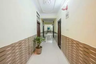 Hotel Pop 89428 Oyo Flagship Moon Light