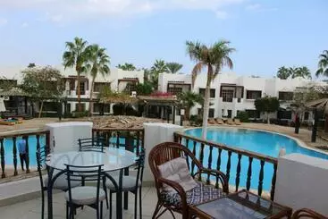 هتل آپارتمان Herrmes Hostel