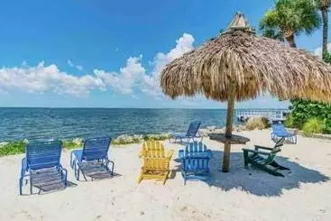 アパートホテル Amazing Waterfront Views Resort, Enjoy Heated Pool & Sunset!