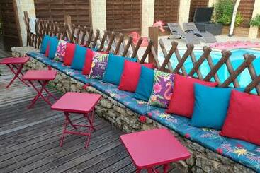 Пансион La Boissière, Le Domaine De Brugal