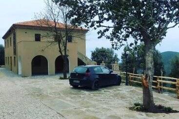 פנסיון Room In Bb Elegant And Relaxing Farmhouse Nestled In The Heart Of Cilento