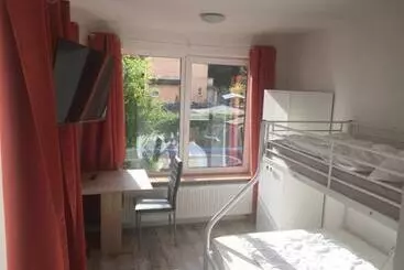 Bed and Breakfast Gästehaus In Der Friedensfabrik