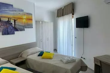 Bed and Breakfast Gli Angeli   Affittacamere