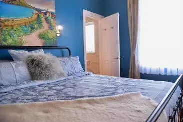 Mariner Rose B&b