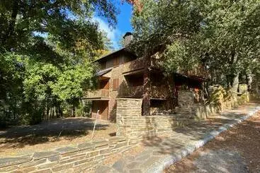 Apartamentos turísticos Prades Cal Rueda