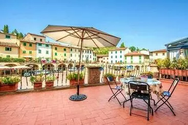 ツーリストアパートメント Casa Di Saverio