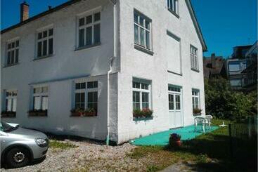 Apartamentos turísticos ältere Fewo Am Uferpark