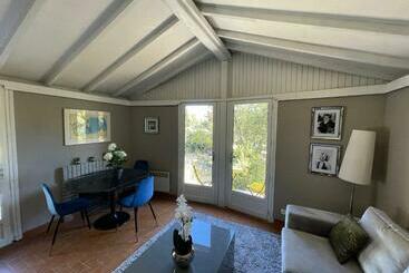 ツーリストアパートメント Residence The Ardèche