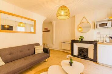 דירות לתיירים Charmant T2 En Plein Centre De Clermont L’hérault