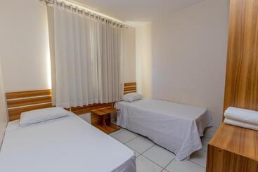 Hotel Toulon Flat Service