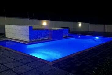 Жильё для туристов Heavenly Towers