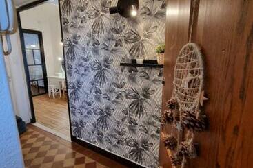 ツーリストアパートメント Spacieux 2 Pièces Gare De Villeurbanne Tram T3