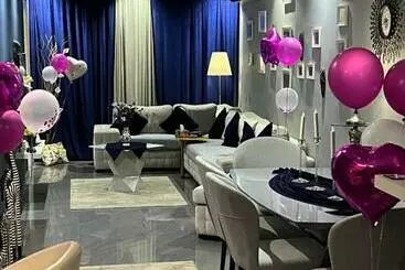 آپارتمان‌های توریست‌ها Super Luxurious Apartment In Roshdy Syria St