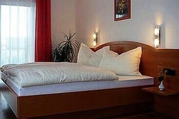 Garni Hotel Villa Tamara