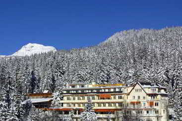Otel Alpina & Savoy