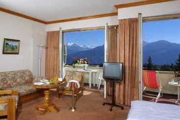 酒店 Alpina & Savoy