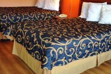 酒店 Americas Best Value Inn Forest