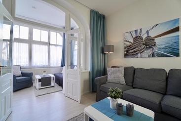 호텔 Myhome Ruegen Haus Arkona