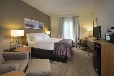 Отель Holiday Inn Express And Suites New Orleans Airport, An Ihg