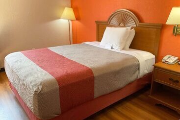 Motel 6 Hannibal, Mo