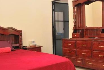 Pensione Casa Bonita Guesthouse