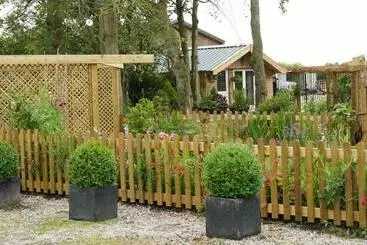 Appartamenti turistici Stunning 2 Bedroom Log Cabin