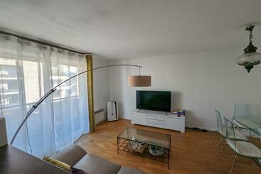 Turistlejligheder Appartement Lumineux Seine, île St Germain, Proche Porte De Versailles Et La Défense